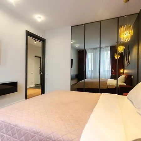 Petrovdom In Best Apartment In Rc New York Concept House Kyiv Exterior photo