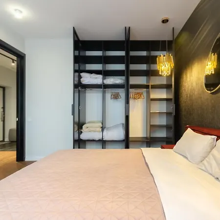 Petrovdom In Best Apartment In Rc New York Concept House Kyiv Exterior photo