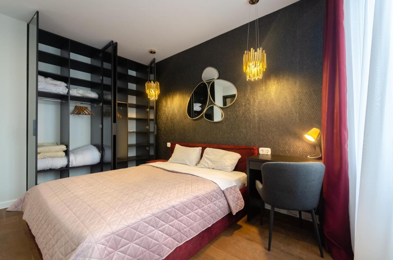 Petrovdom In In Rc New York Concept House Kyiv