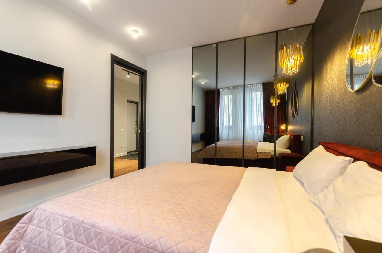 Petrovdom In In Rc New York Concept House * Kyiv