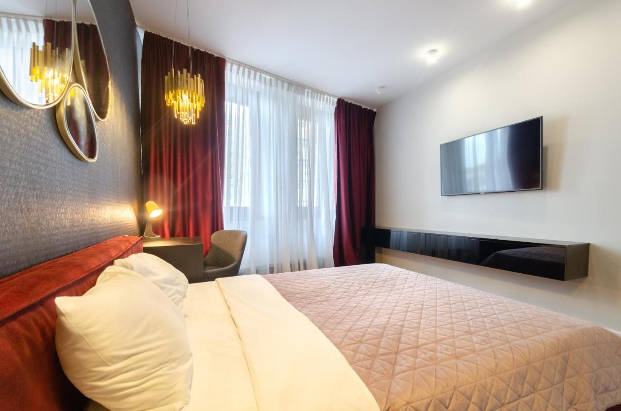Petrovdom In In Rc New York Concept House Kyiv
