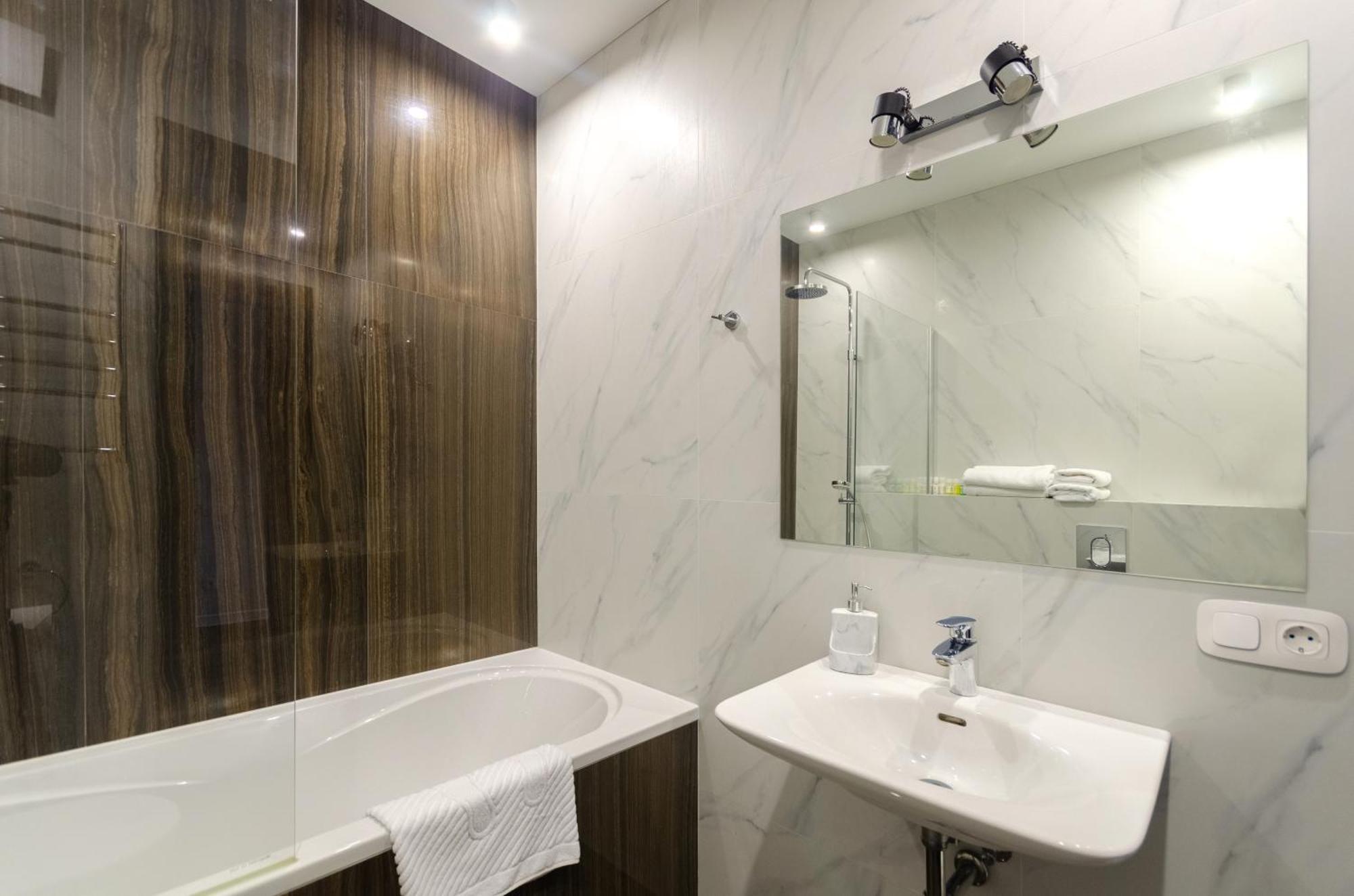 Petrovdom In In Rc New York Concept House Apartment *