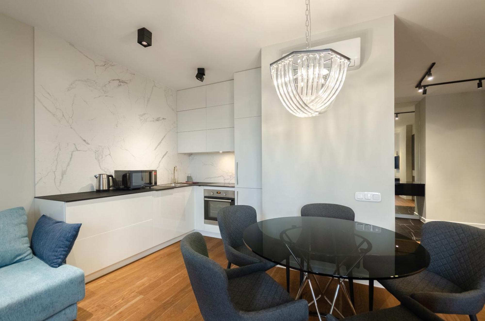Petrovdom In In Rc New York Concept House Apartment